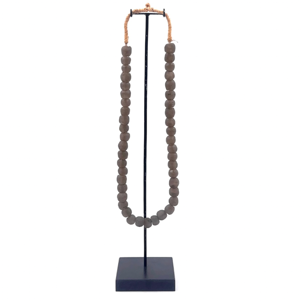 MooMoo Necklace On Stand Grey 