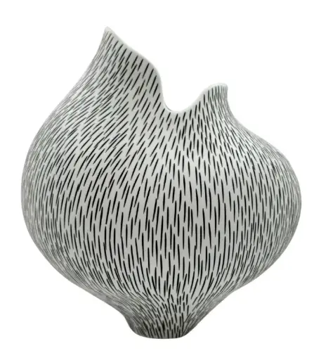 [TDH1331] Soft Artisan Neutral Textured Vase