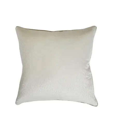 [TDH1433] Laura Hammett - Pearl Cushion